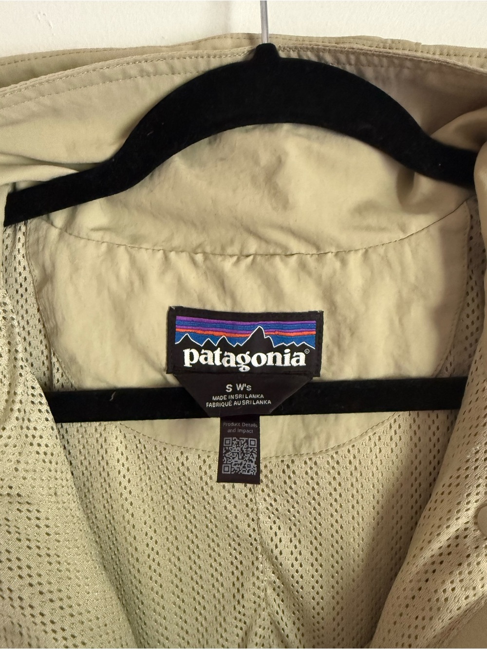 Patagonia Women's Skysail Jacket- Weathered Stone color- Size Small - Picture 4 of 11